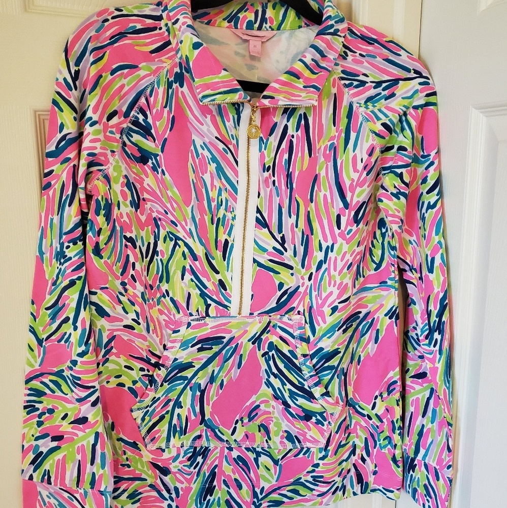 BNWOT Lilly Pulitzer 3/4 zip pull over!!